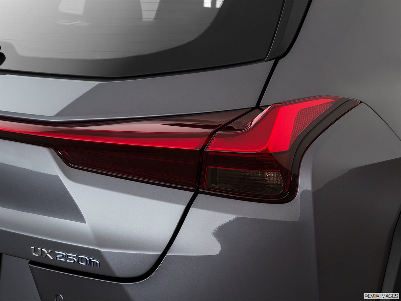 2023 Lexus UX 250h photo