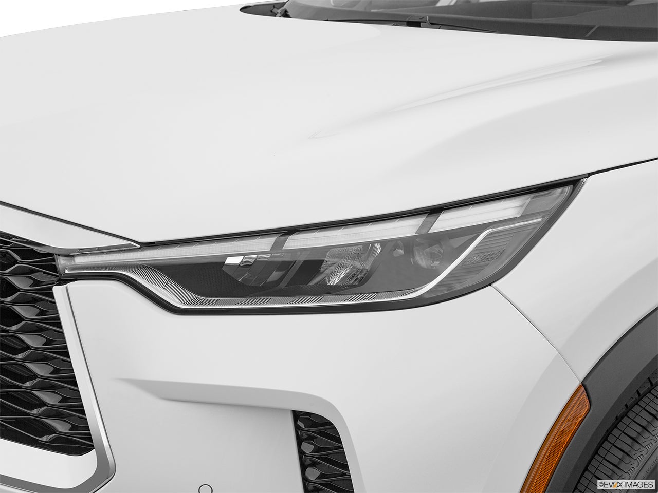 2022 INFINITI QX60 photo