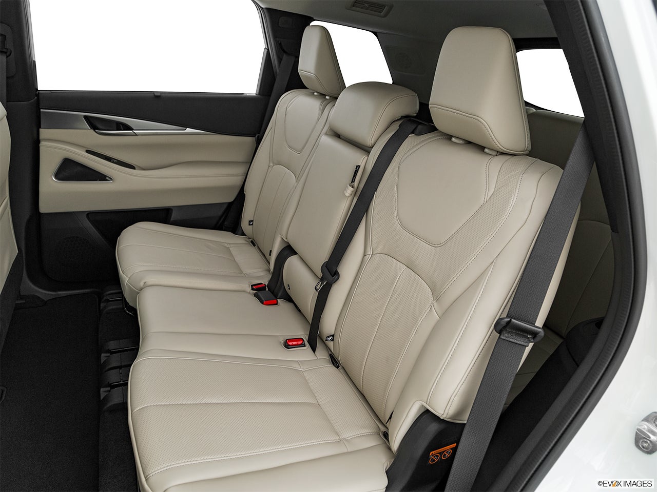2022 INFINITI QX60 photo