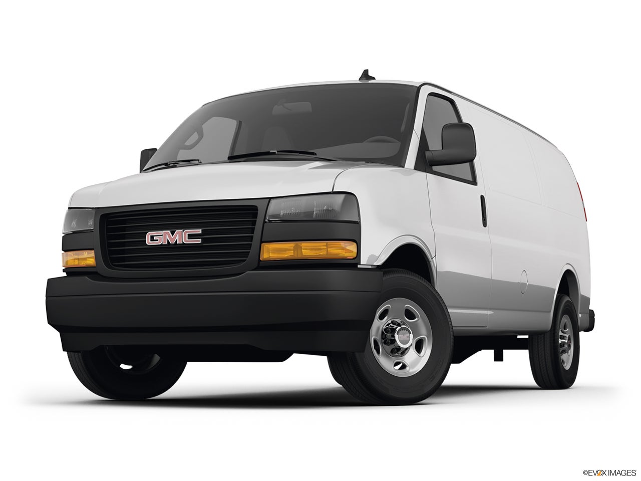 2025 GMC Savana photo