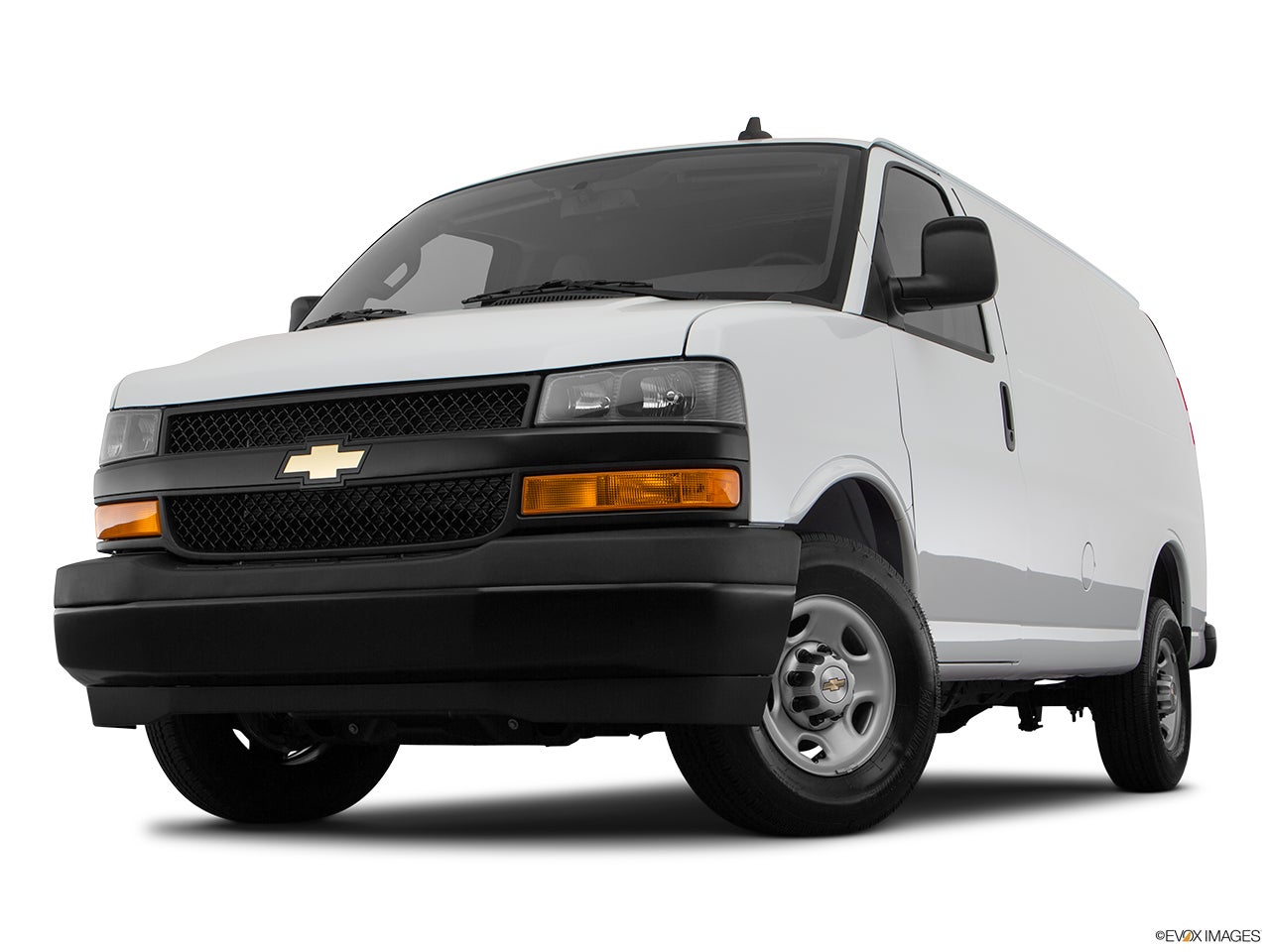 2024 Chevrolet Express photo