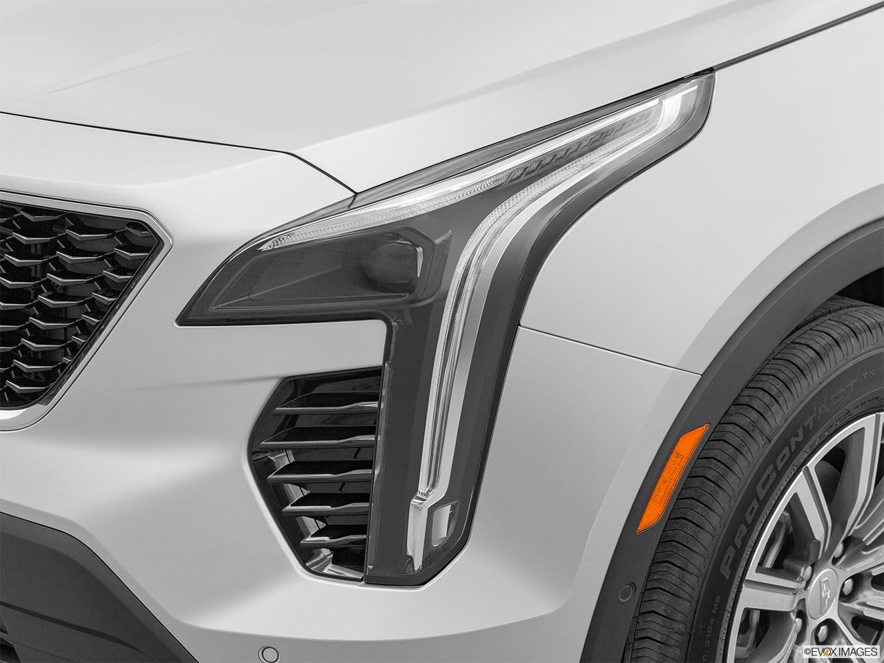 2022 Cadillac XT4 photo