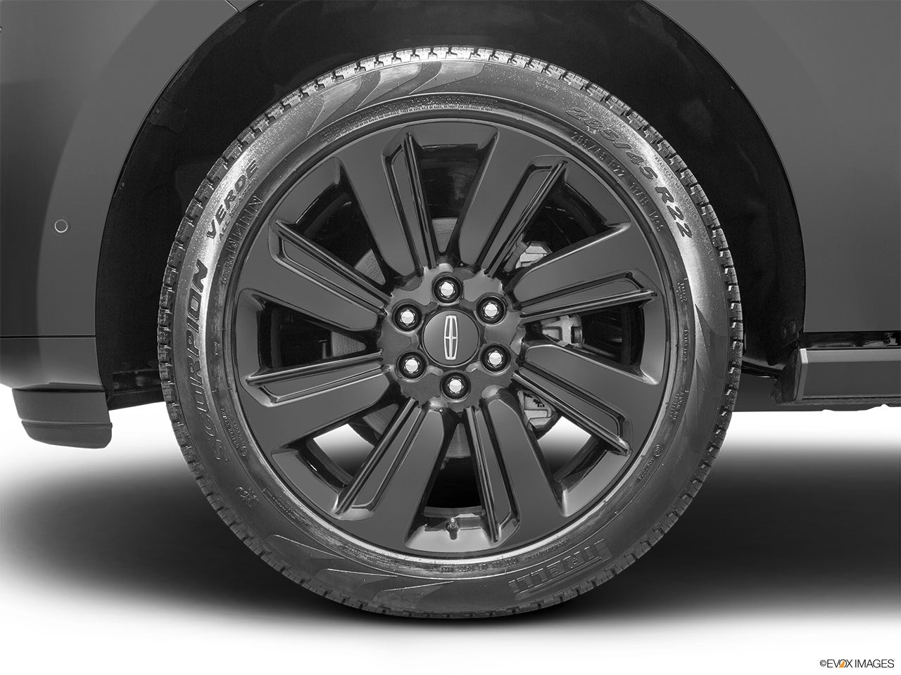 2022 Lincoln Navigator photo