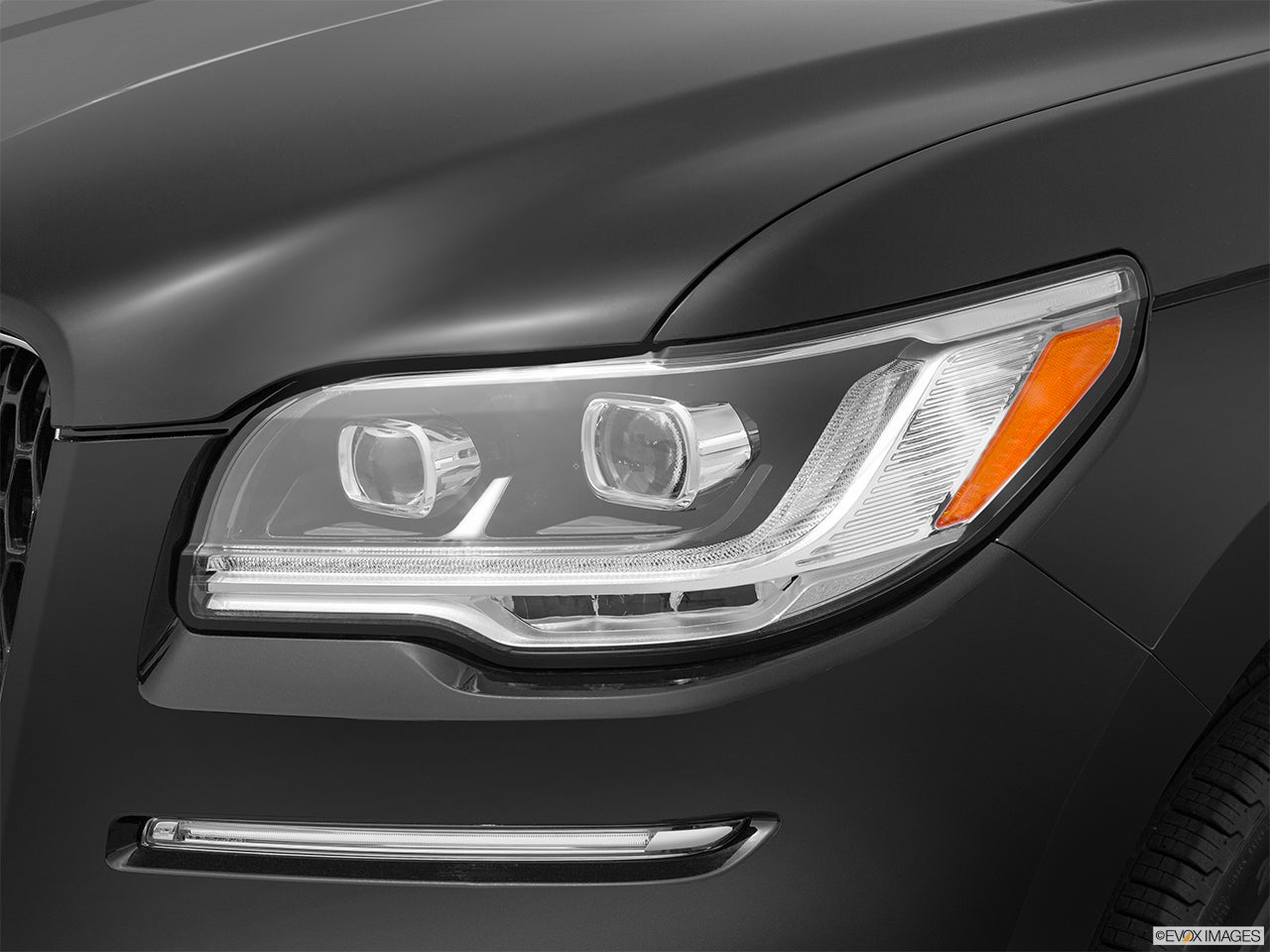 2022 Lincoln Navigator photo
