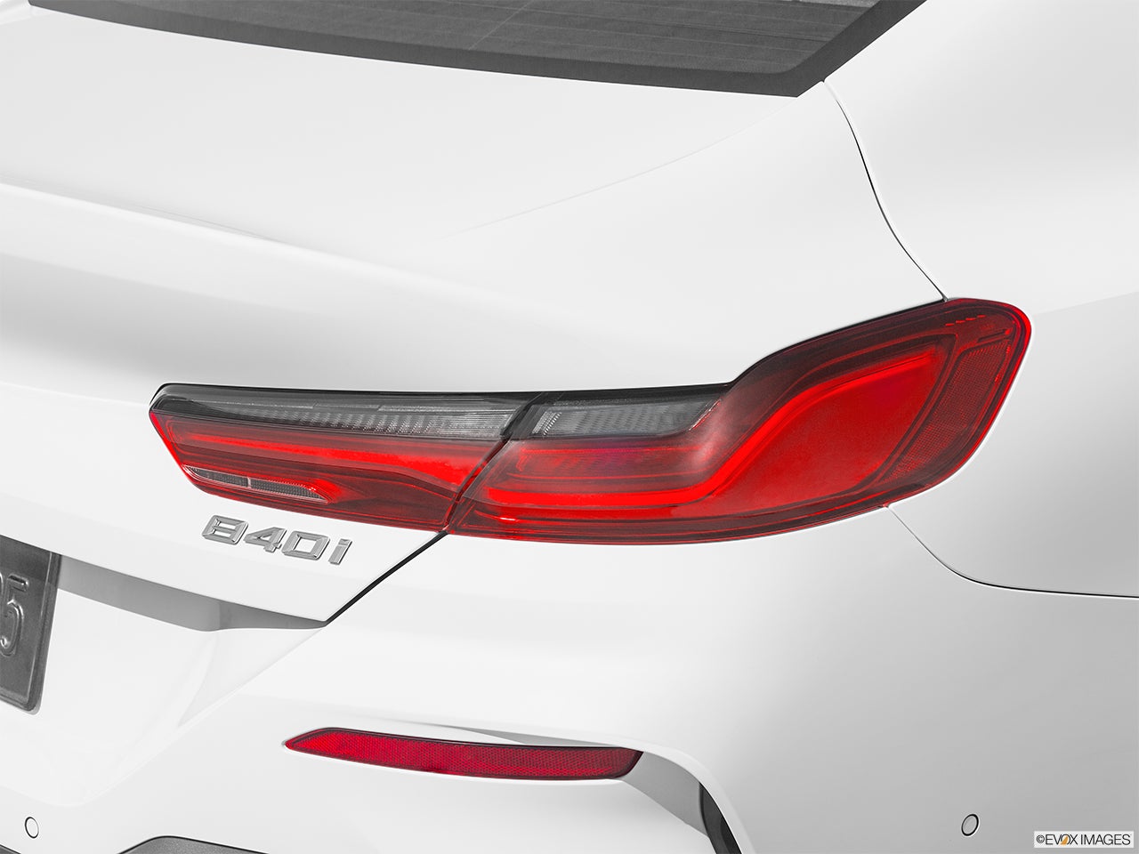 2023 BMW 8 Series photo