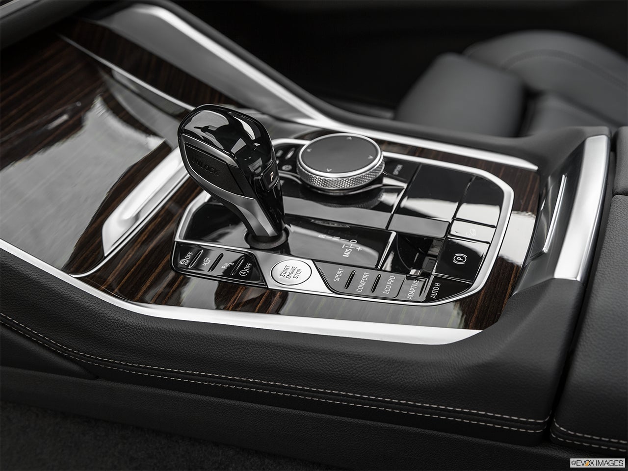 2023 BMW X6 photo