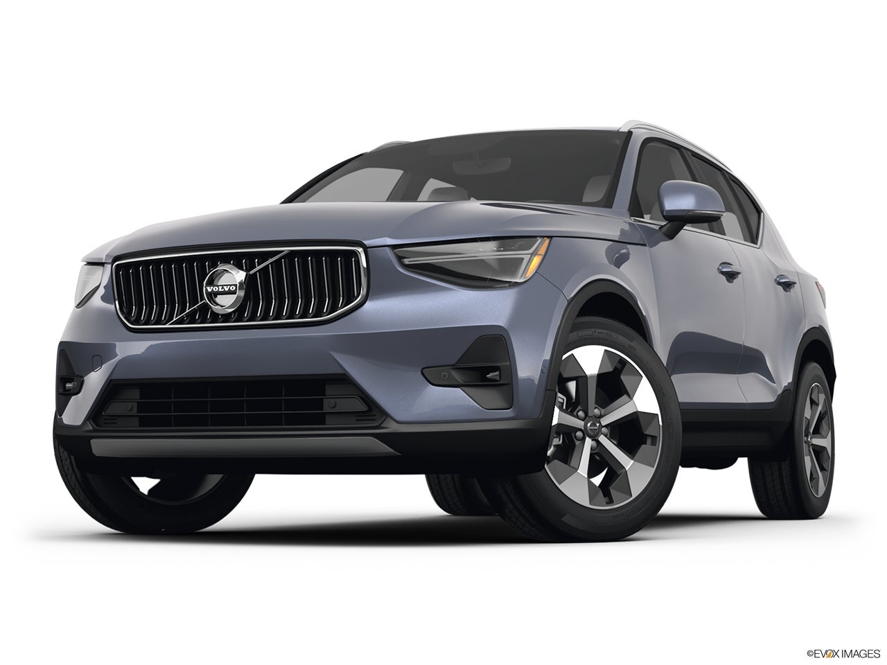 2025 Volvo XC40 photo