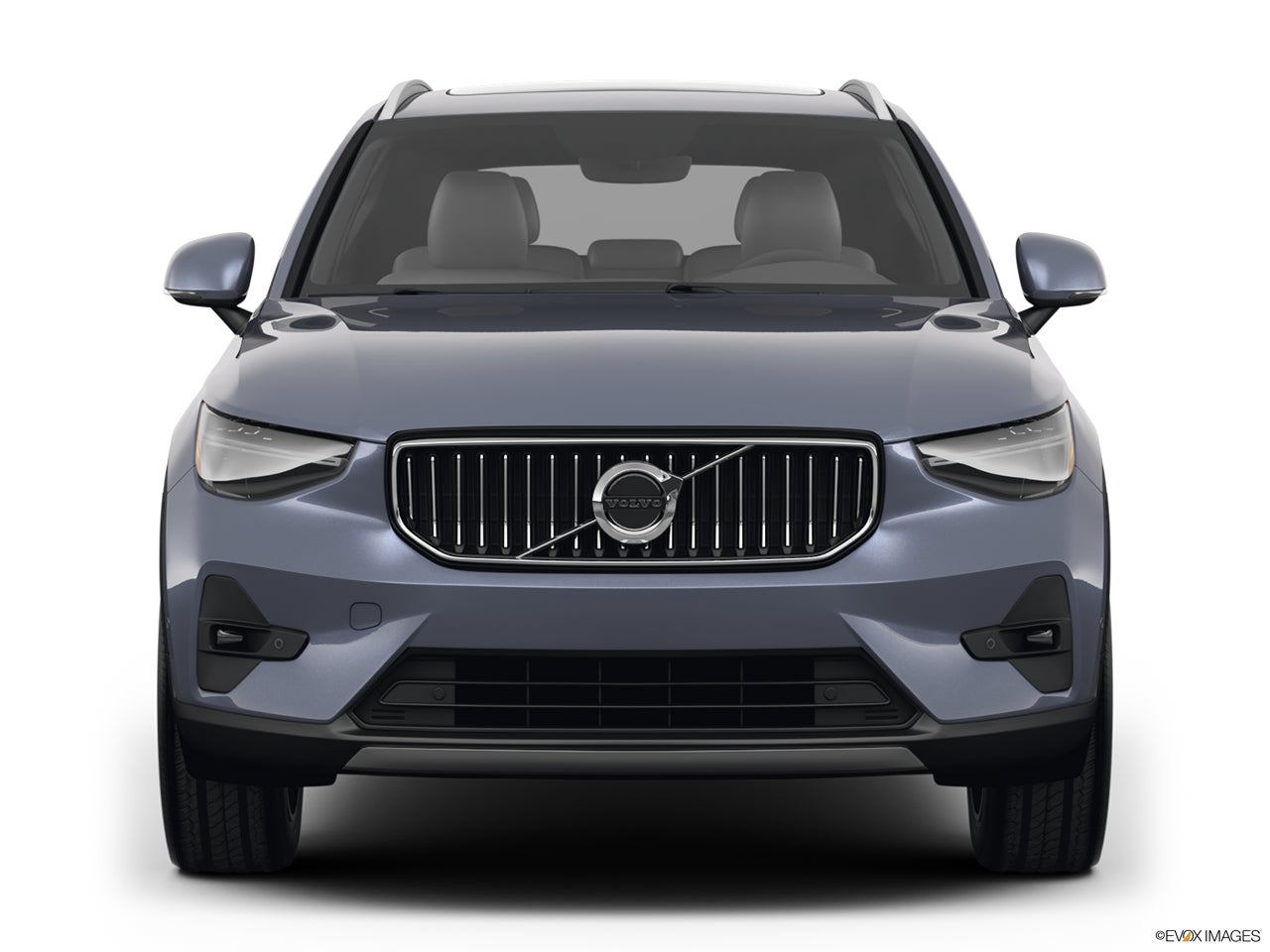 2025 Volvo XC40 photo