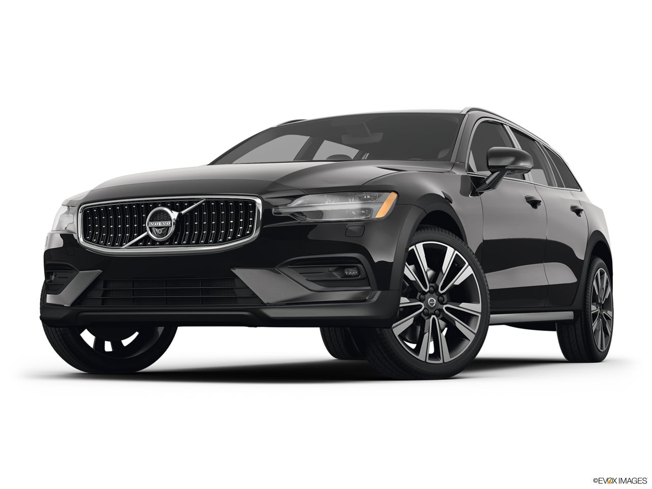 2025 Volvo V60 Cross Country photo