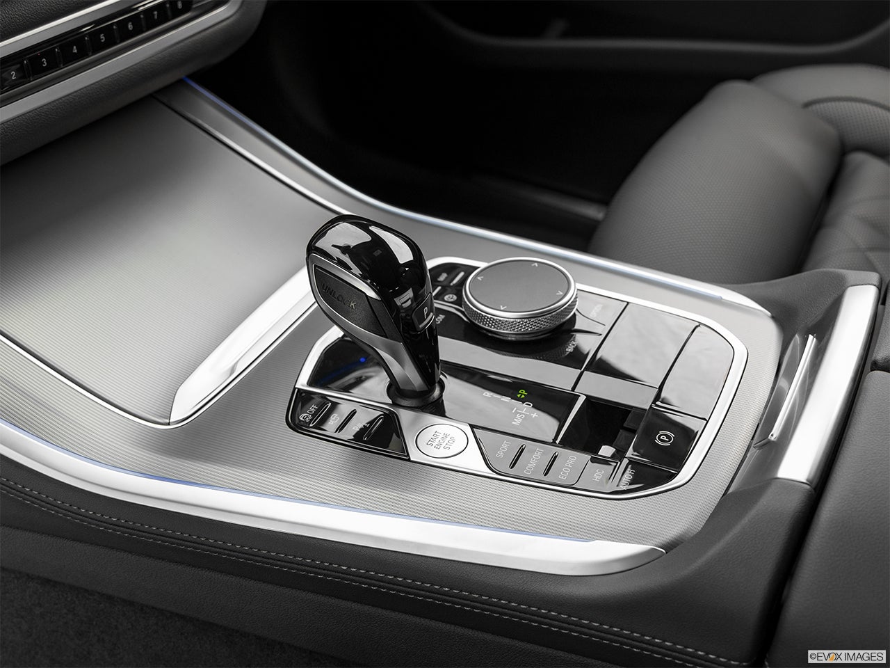 2023 BMW X5 photo