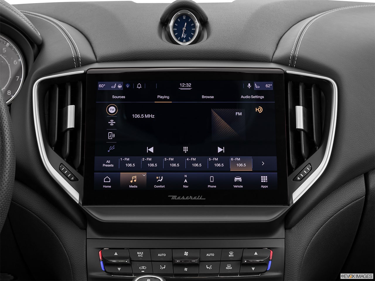 2022 Maserati Ghibli photo