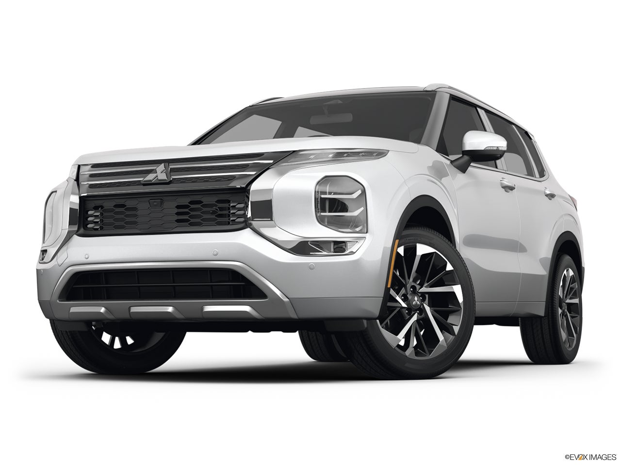 2023 Mitsubishi Outlander photo