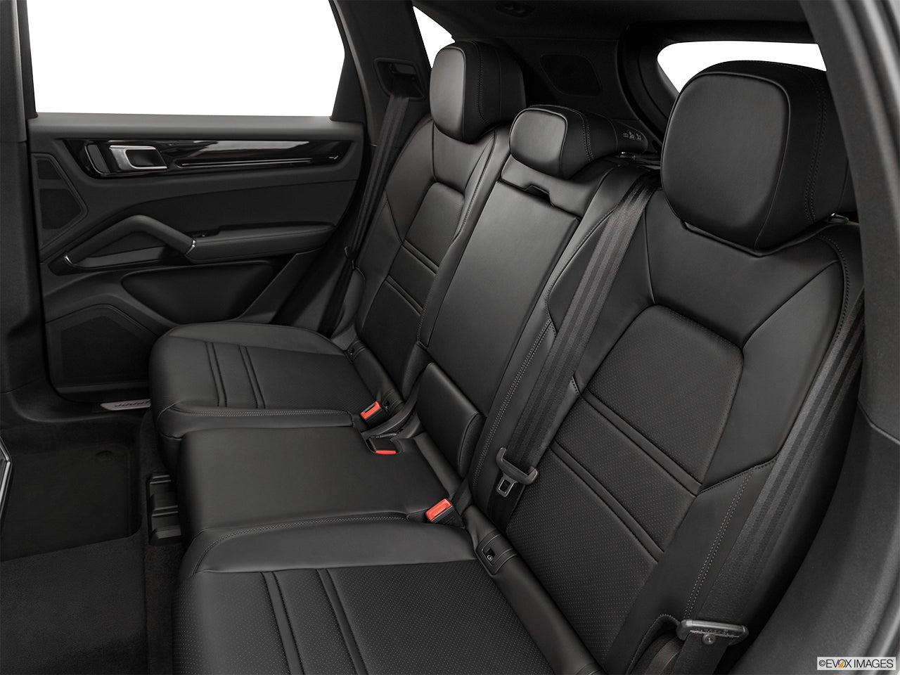 2023 Porsche Cayenne photo