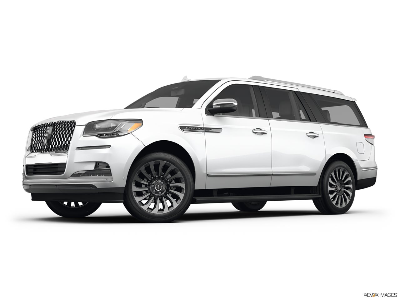 2023 Lincoln Navigator L photo