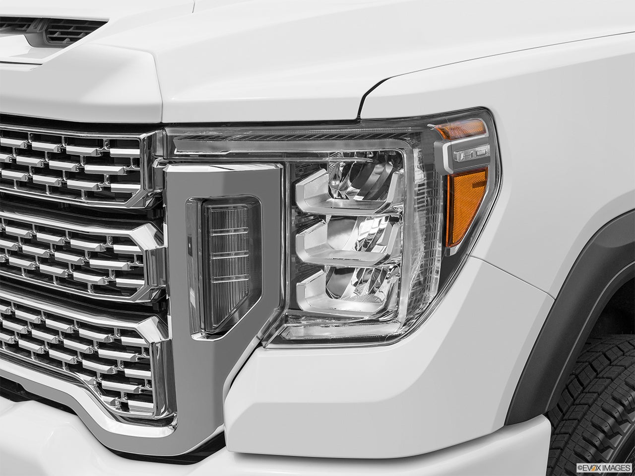 2023 GMC Sierra 3500HD photo