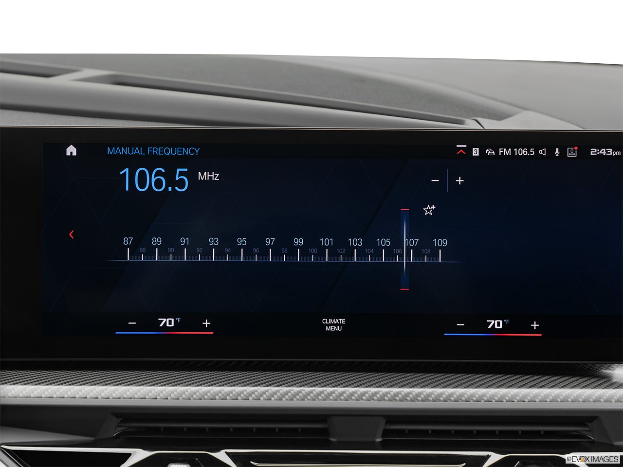 2023 BMW XM photo
