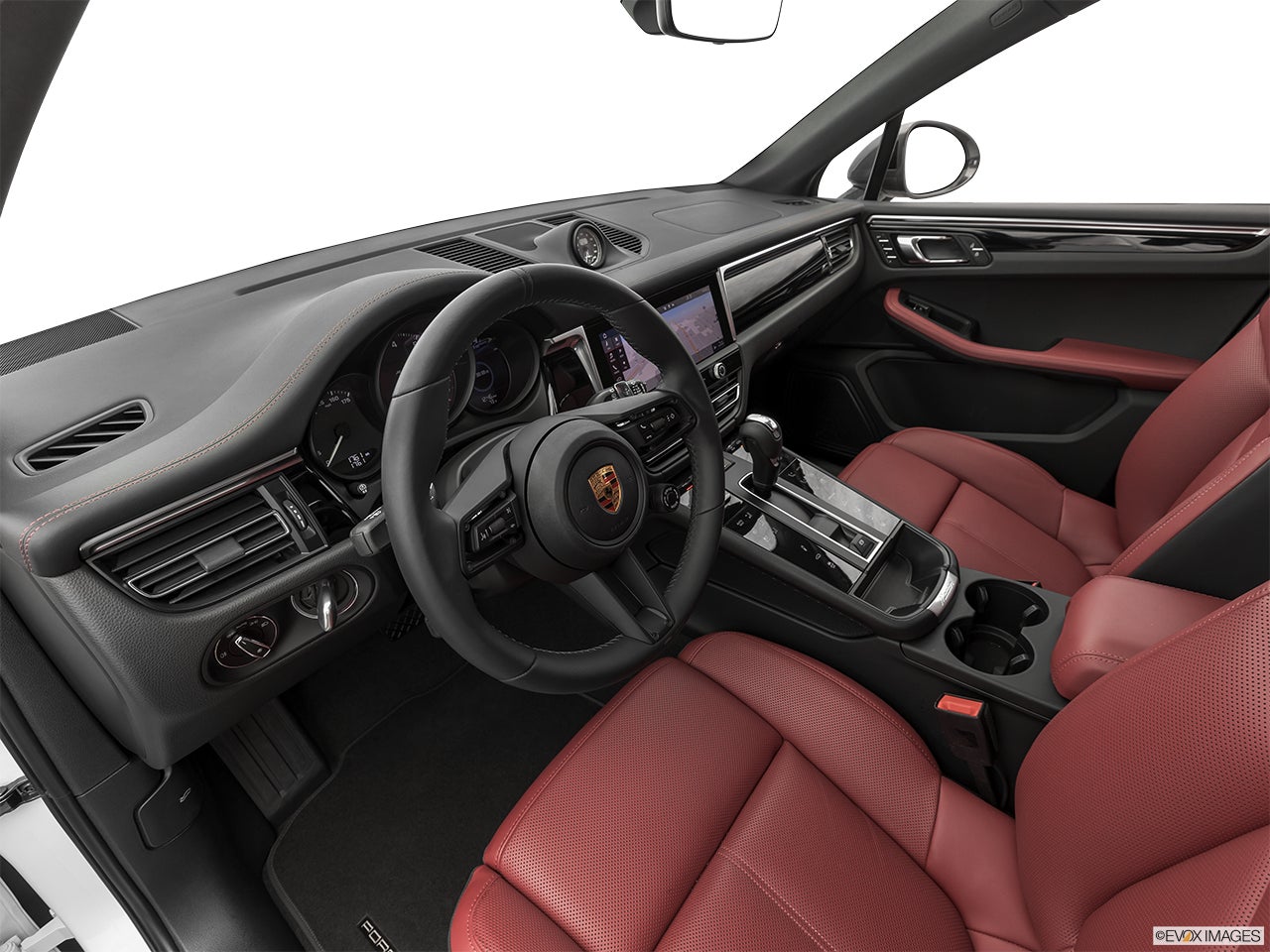 2023 Porsche Macan photo