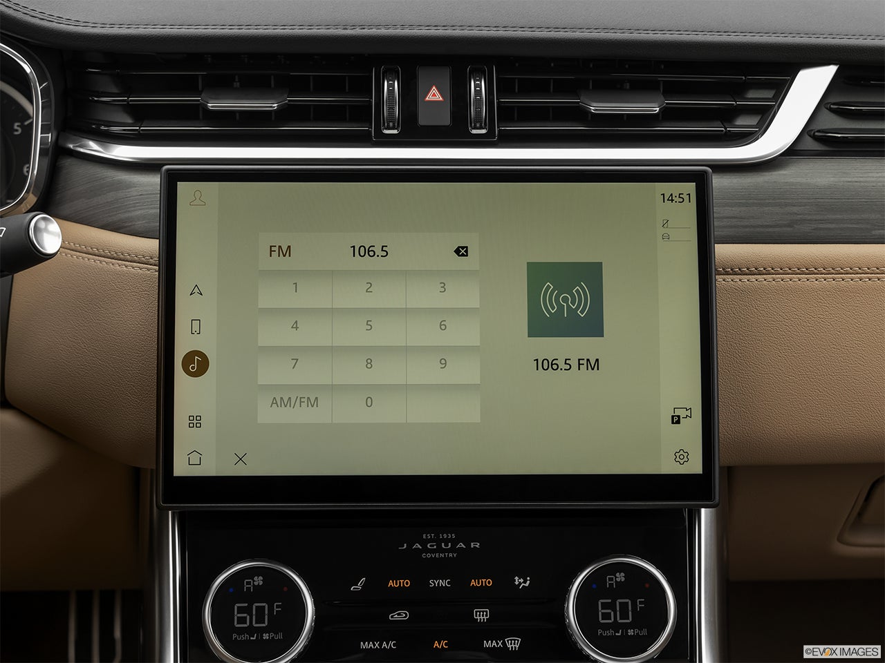 2023 Jaguar XF photo