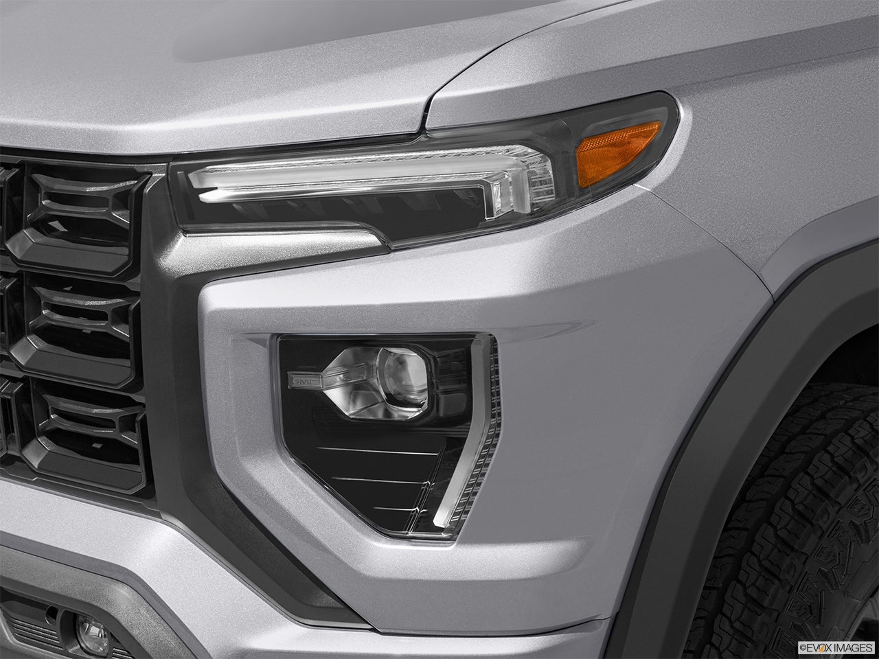 2023 GMC Canyon photo