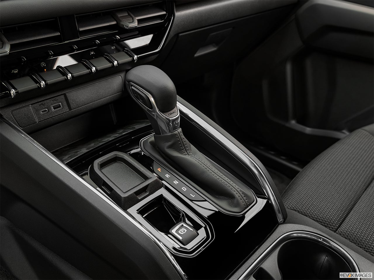 2023 GMC Canyon photo