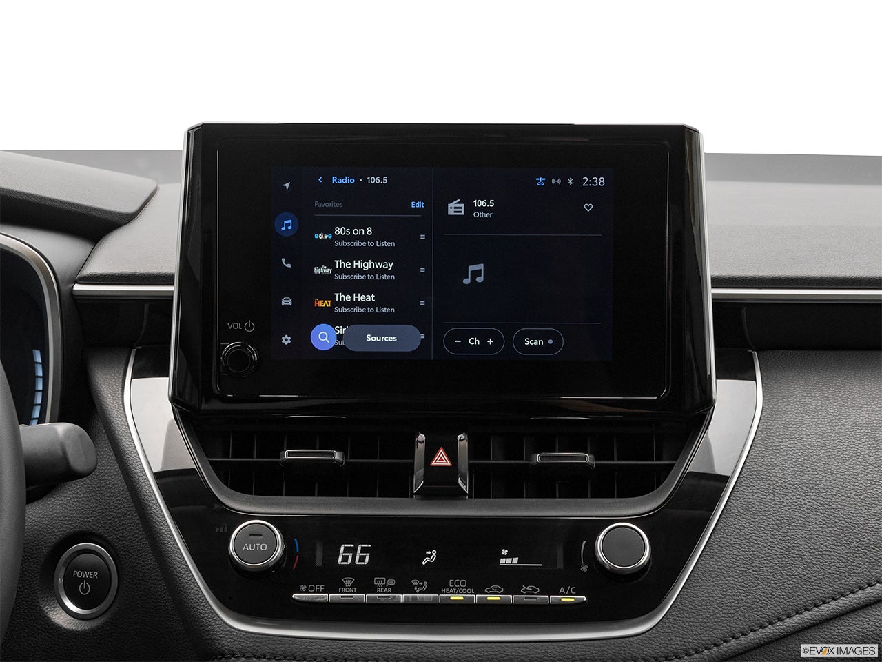 2023 Toyota Corolla Hybrid photo