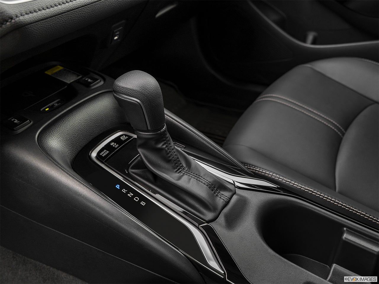 2023 Toyota Corolla Hybrid photo