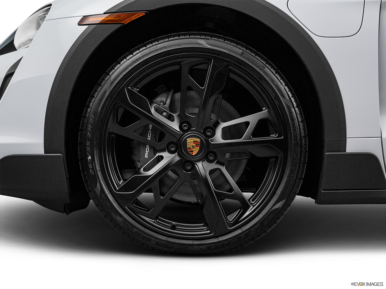 2023 Porsche Taycan photo