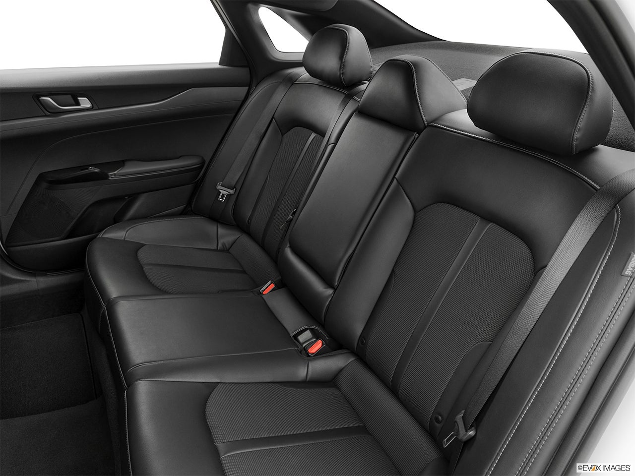 2023 Kia K5 photo
