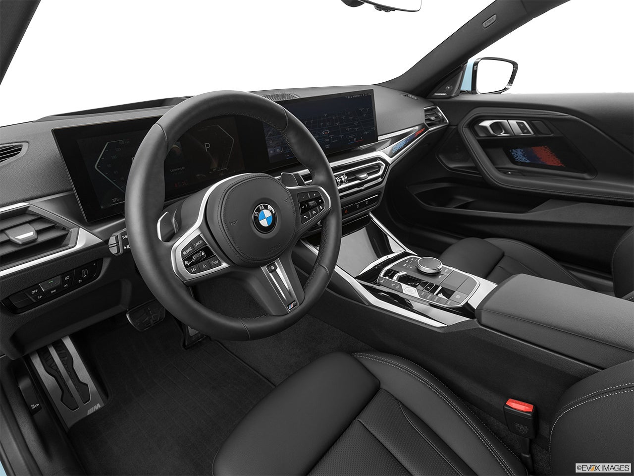 2024 BMW 2 Series photo