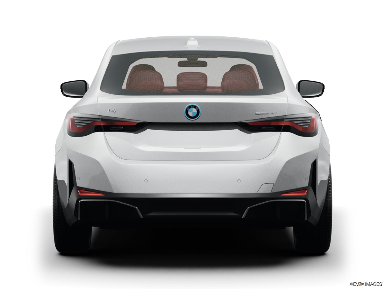 2025 BMW i4 photo