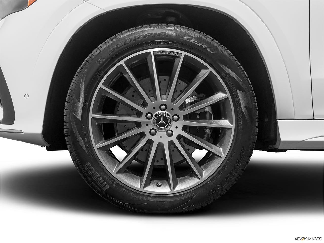 2024 Mercedes-Benz GLE photo