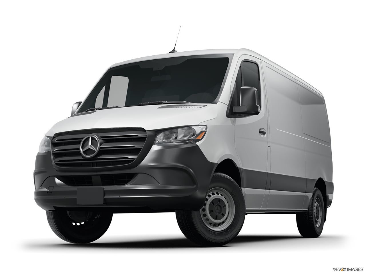 2025 Mercedes-Benz Sprinter photo