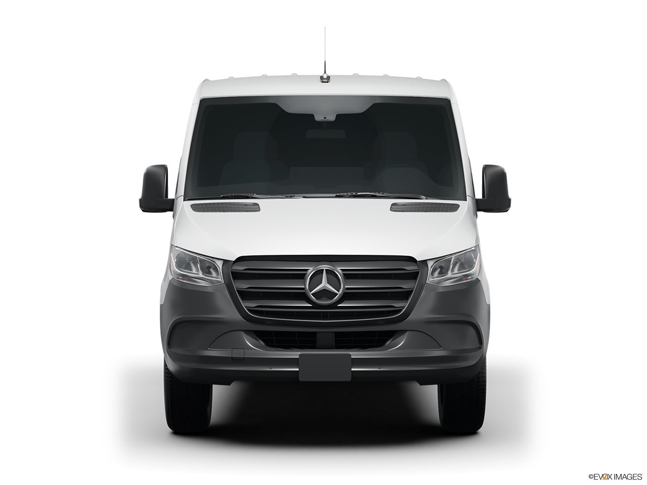 2025 Mercedes-Benz Sprinter photo