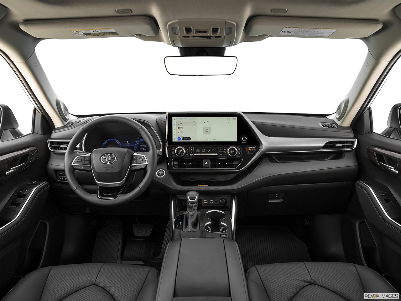 2025 Toyota Highlander Hybrid photo