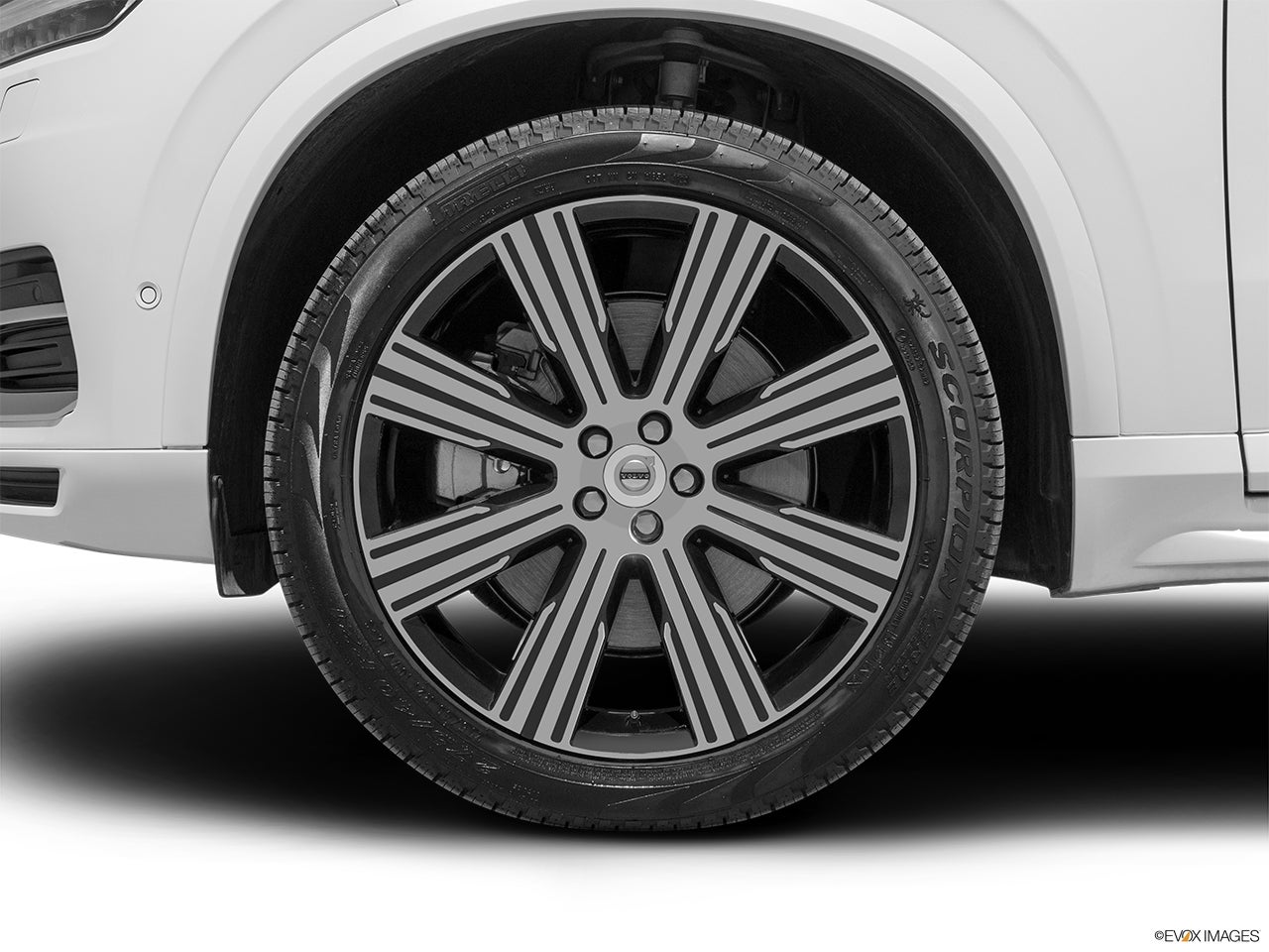 2024 Volvo XC90 Recharge photo