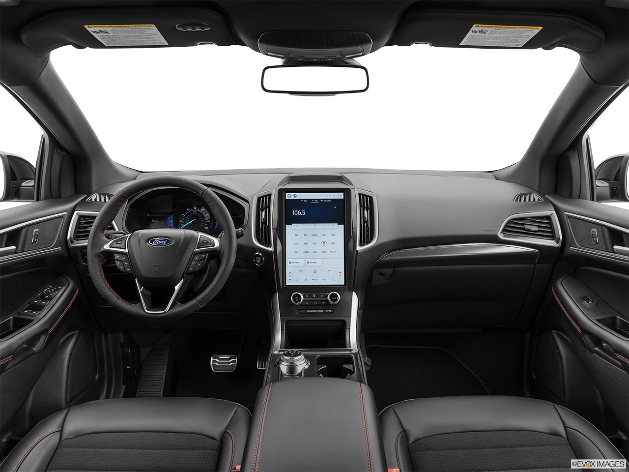 2024 Ford Edge photo