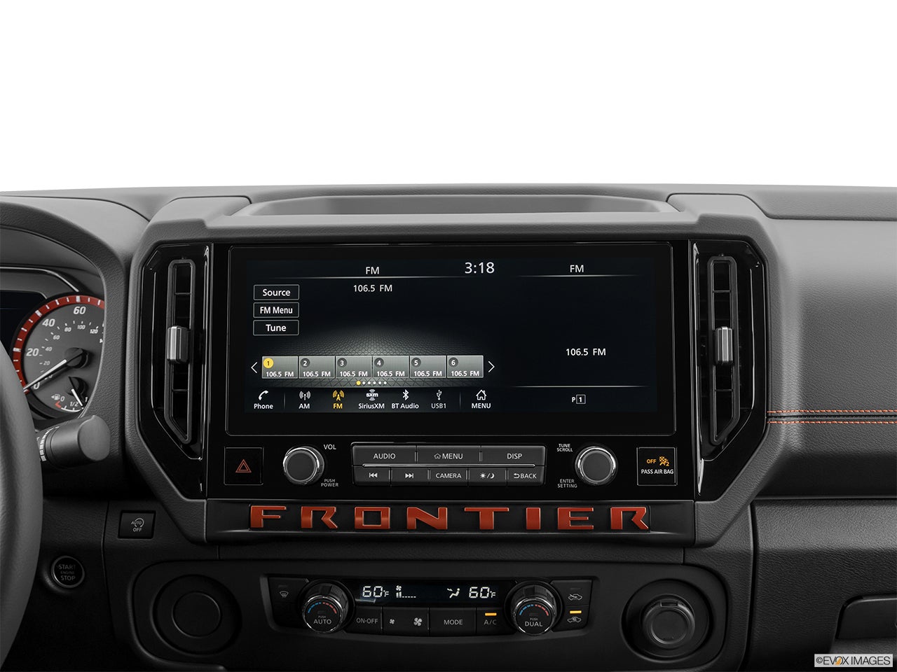 2025 Nissan Frontier photo