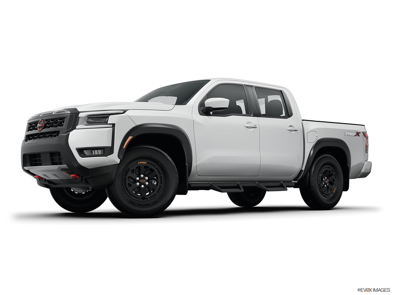2025 Nissan Frontier photo