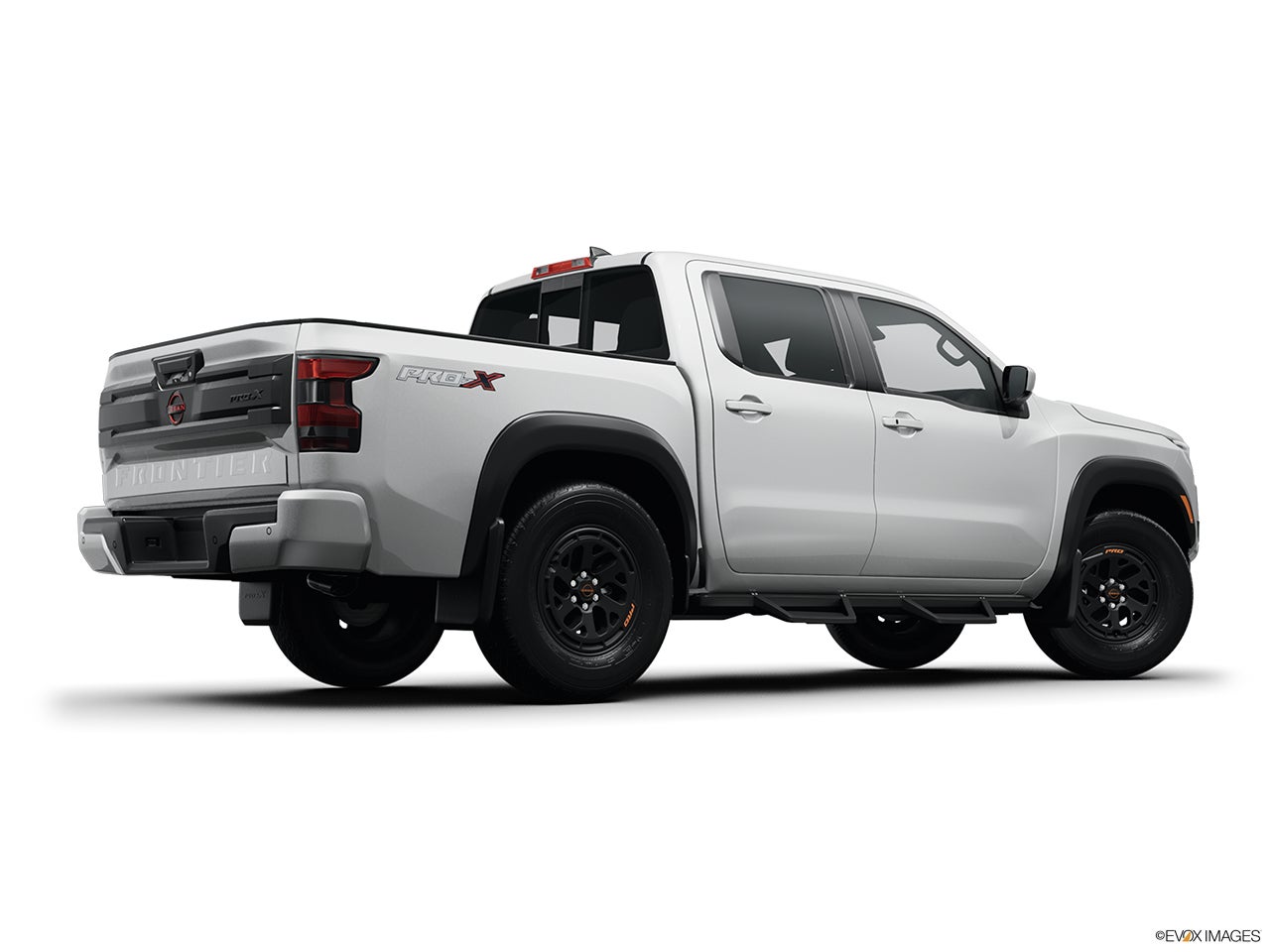 2025 Nissan Frontier photo